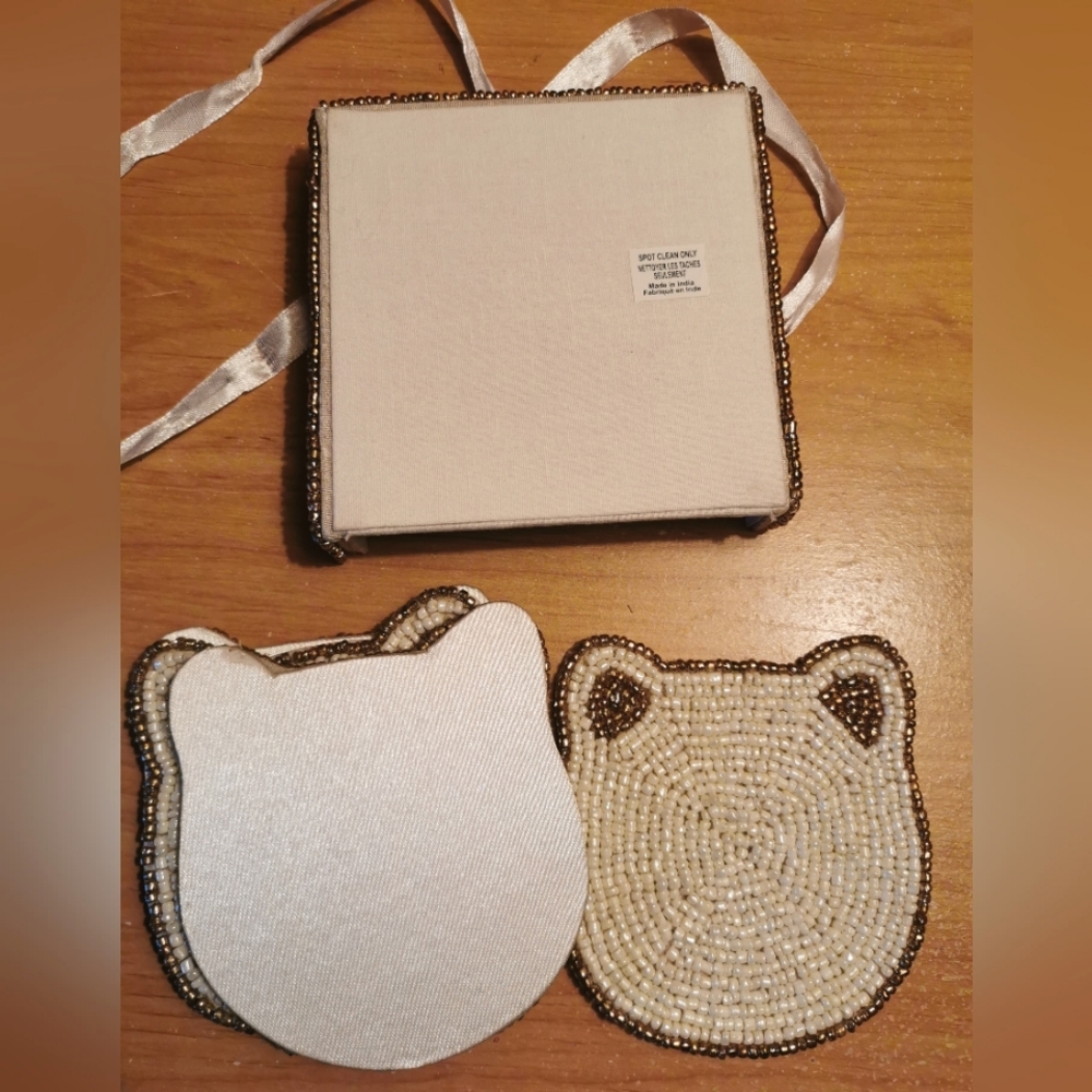 Beaded Coaster Set - Picture 6 of 6
